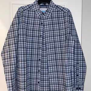 Columbia mens plaid button down shirt, size sm